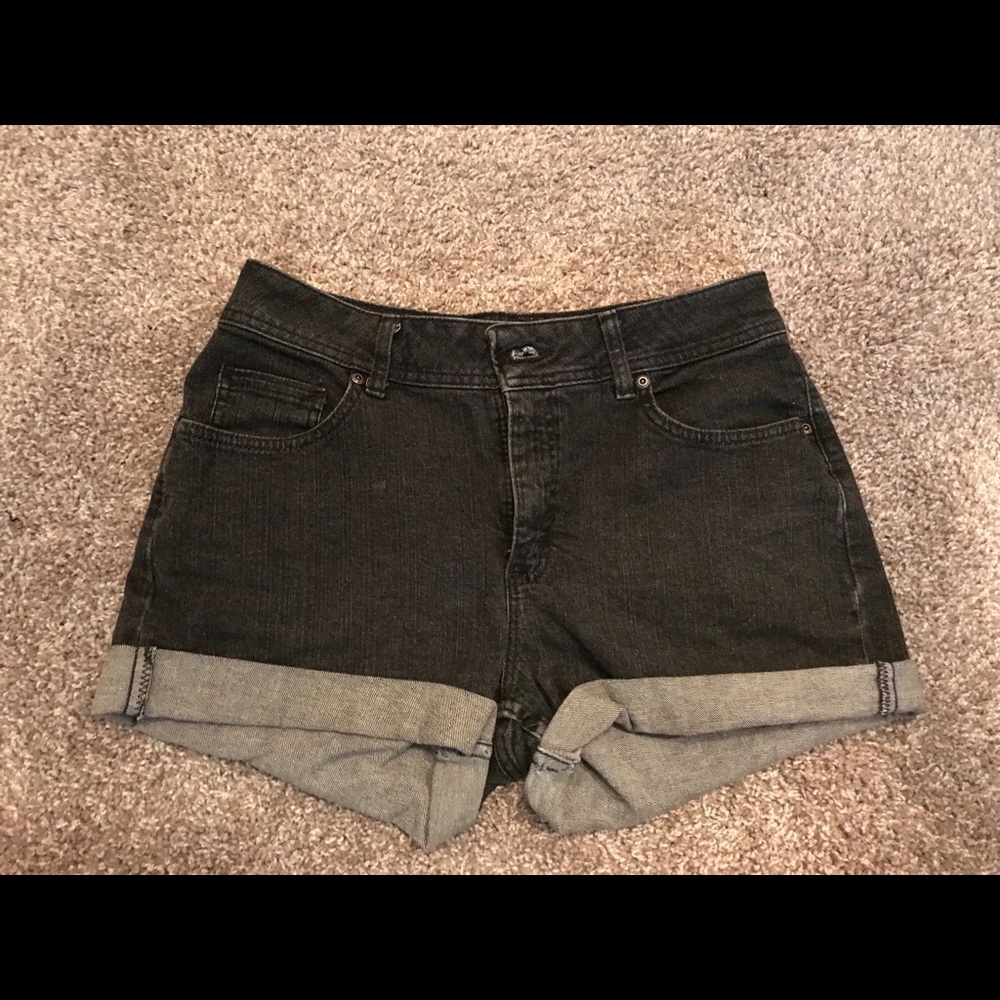 Vintage high waisted shorts